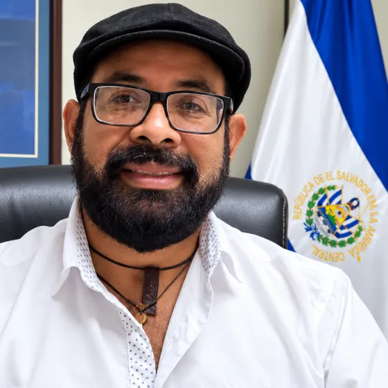 Edgar F. Palacios, Socio Fundador Honorario de Nexo Azul (El Salvador)